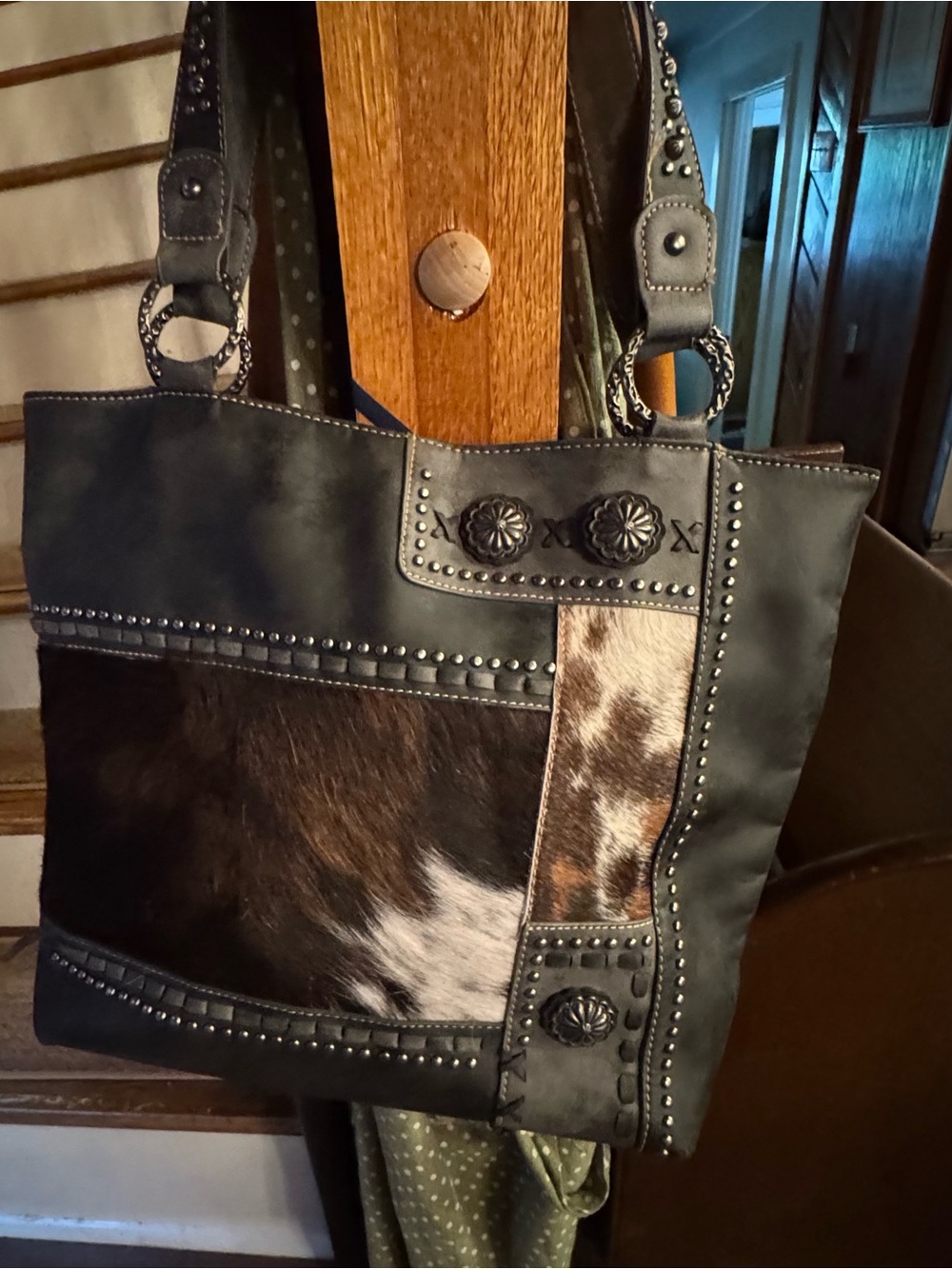 Trinity Ranch - Leather and Cowhide Patchwork Shoulder Bag - Black